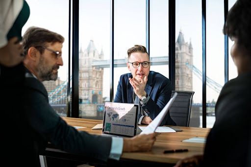 What Services Do Brokers and M&A Consultants Provide Together