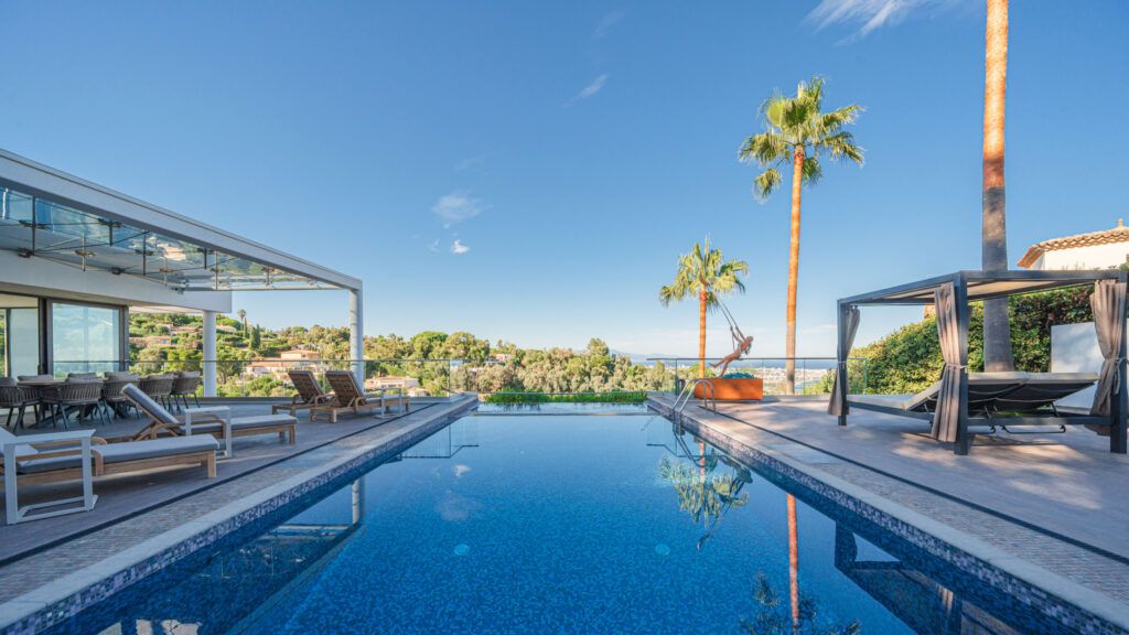 How Nightfall Group Airbnb Rentals Work for Luxury Stays